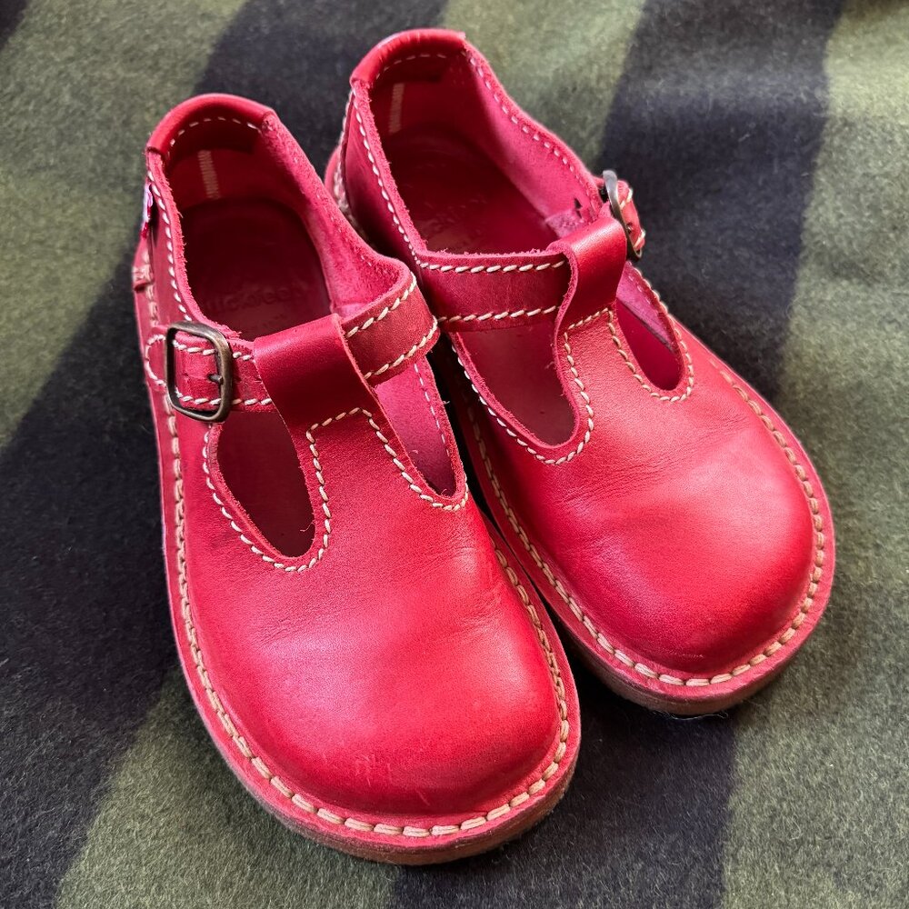 Duckfeet Lolland Mary Jane Shoes Red